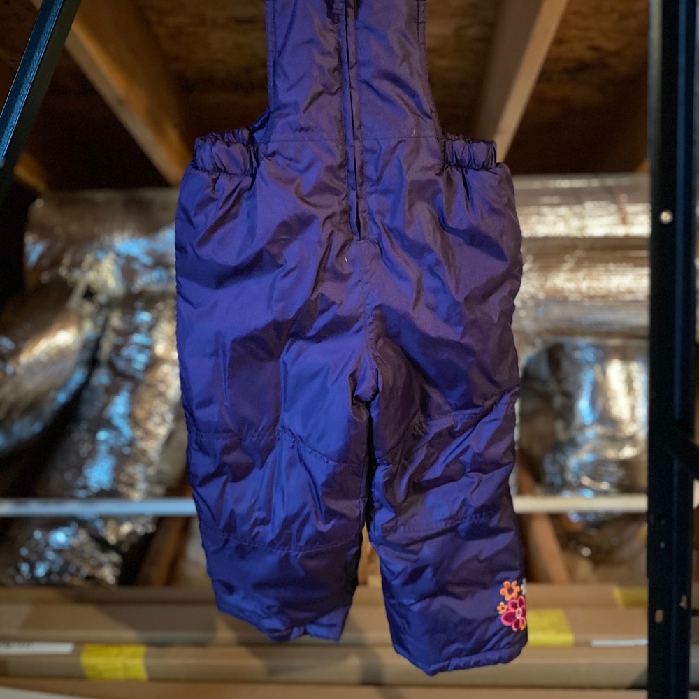 Kids snow pants